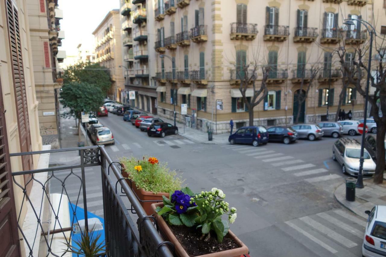 A Casa Di Amelie Villa Palermo Luaran gambar